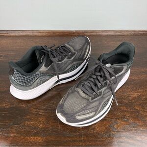 Saucony Endorphin Shift 2 Sneakers Womens Running Shoes Size 10 Black White